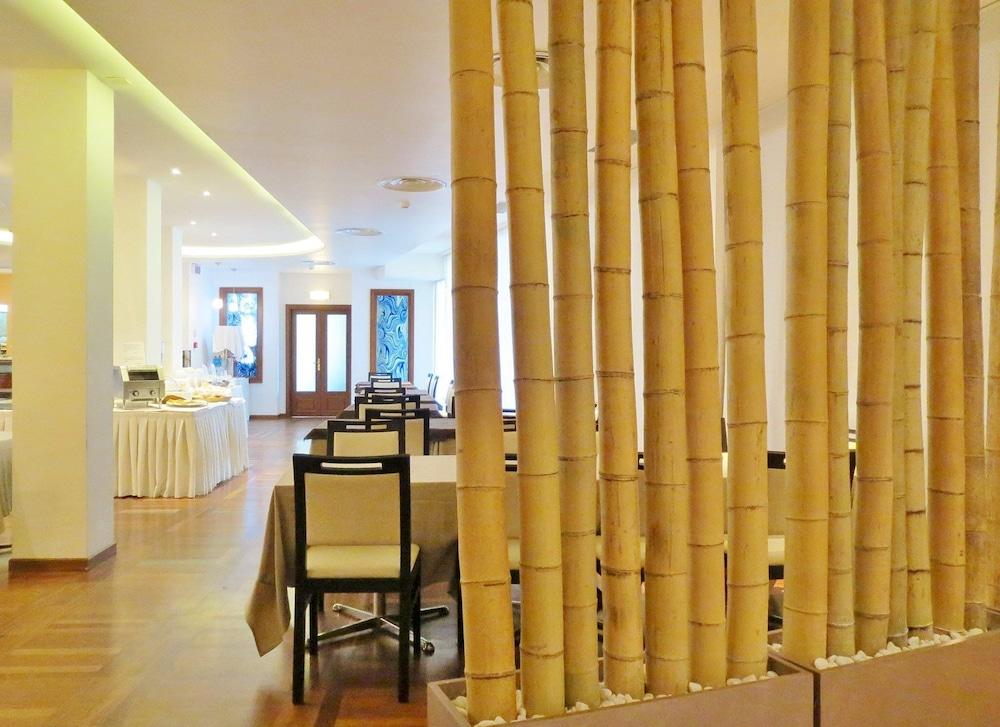 Hotel Carlo Felice Sassari Dış mekan fotoğraf