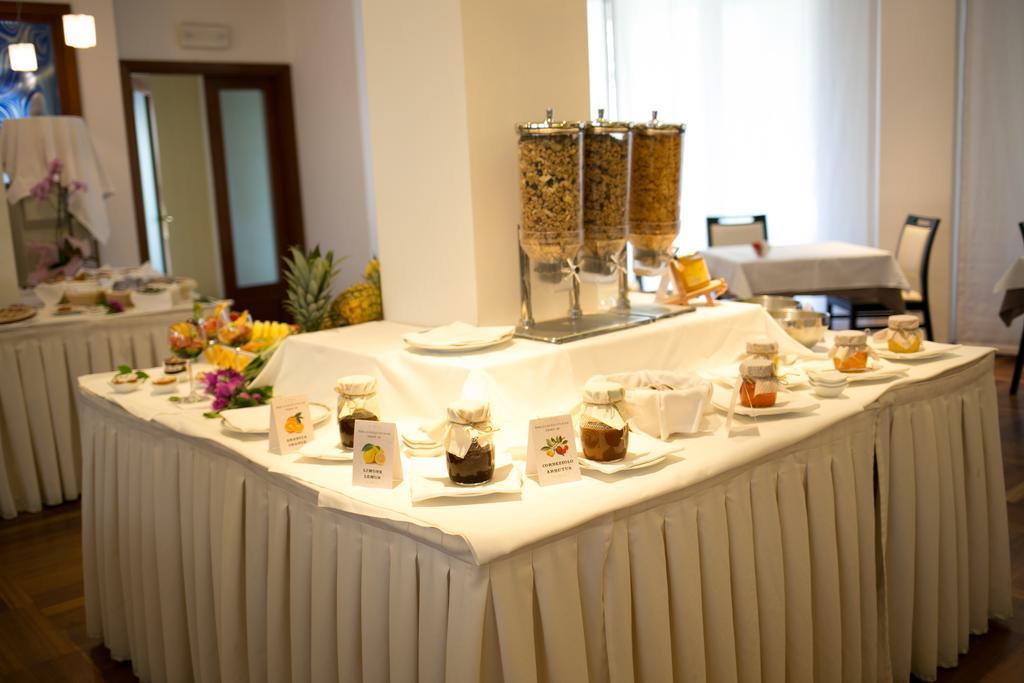 Hotel Carlo Felice Sassari Dış mekan fotoğraf
